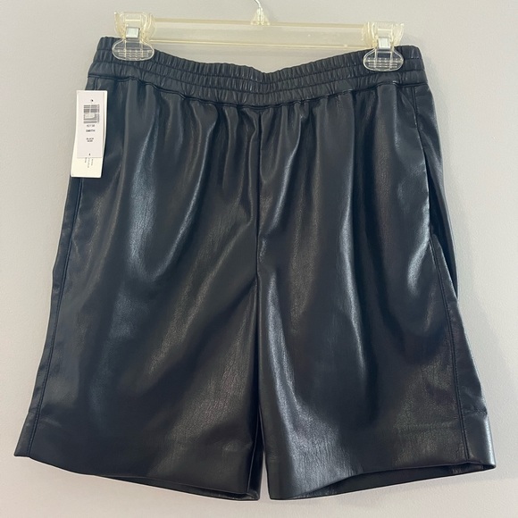 Babaton Smith short - Picture 2 of 4